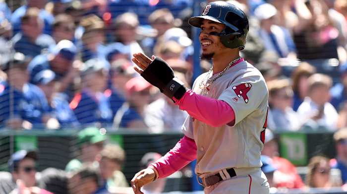 mookie-betts-extension-free-agency.jpg